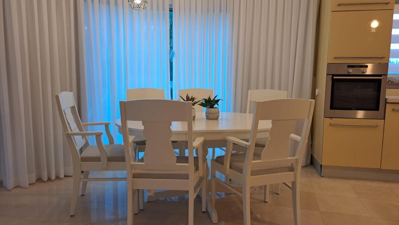אבני החושן- Avnei Hoshen Aparthotel Nahariya Luaran gambar